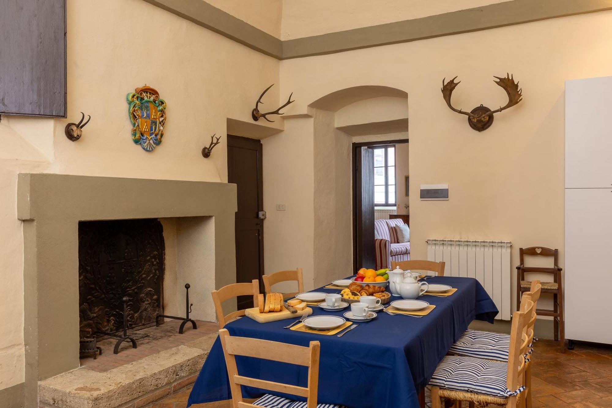 Palazzo Costanti - A 8 Minuti Dalle Terme Apartment San Quirico d'Orcia Exterior photo
