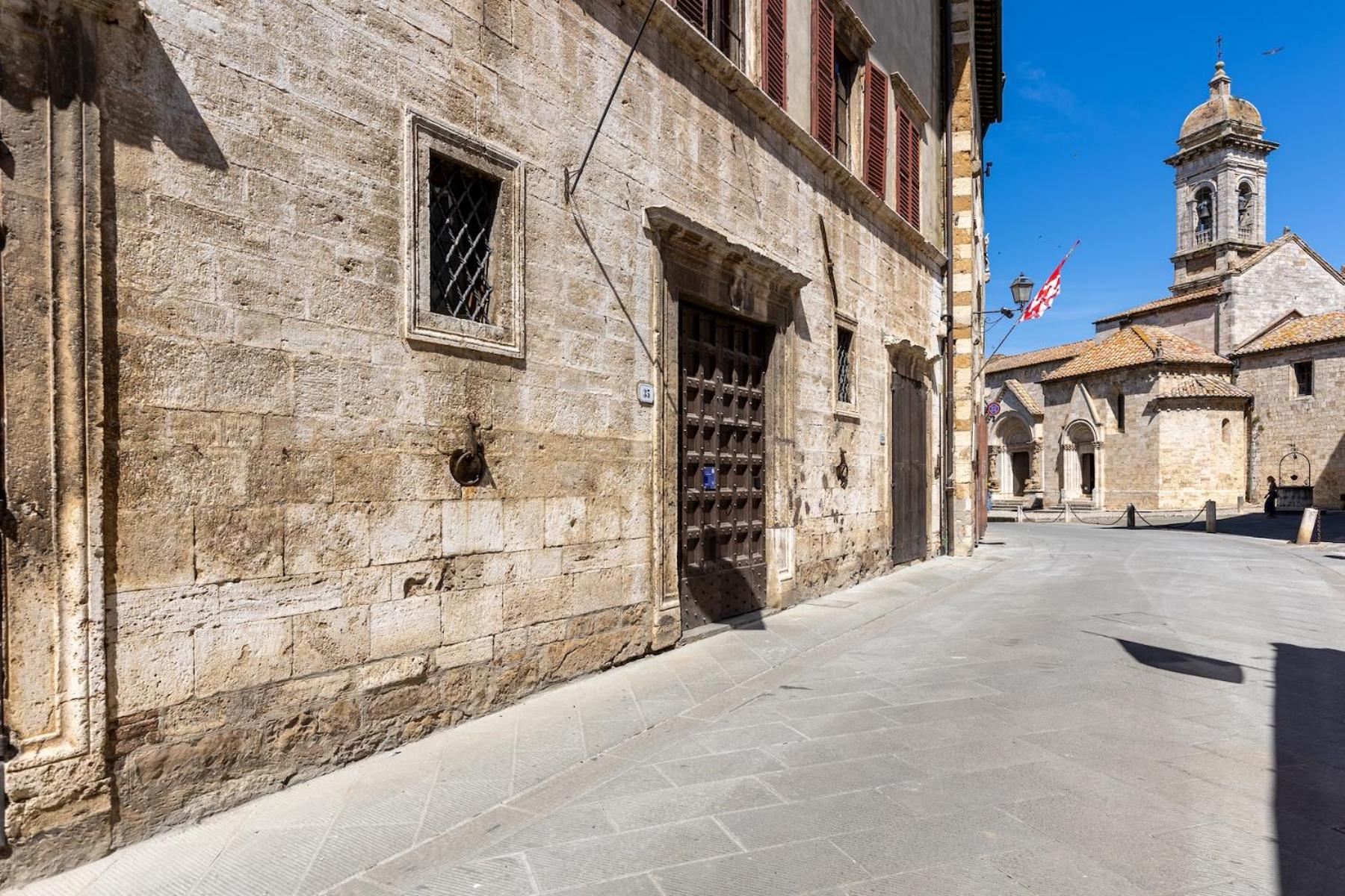 Palazzo Costanti - A 8 Minuti Dalle Terme Apartment San Quirico d'Orcia Exterior photo